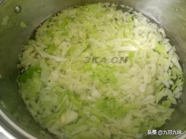 糖醋包菜的做法最正宗的做法（糖醋包菜怎么烧好吃）-第6张图片