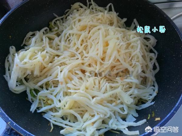 炒饼丝的家常做法大全视频窍门（北方炒饼丝的家常做法大全）-第10张图片