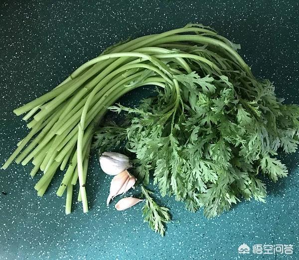 蒜蓉茼蒿的做法大全家常炒菜（茼蒿的做法大全家常炒菜视频）-第2张图片