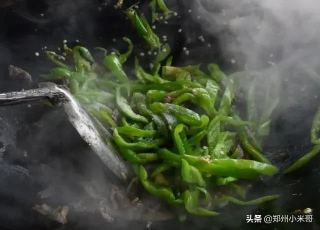 蚝油牛肉的做法视频窍门（蚝油牛肉的做法家常窍门）-第2张图片