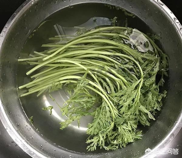 蒜蓉茼蒿的做法大全家常炒菜（茼蒿的做法大全家常炒菜视频）-第3张图片