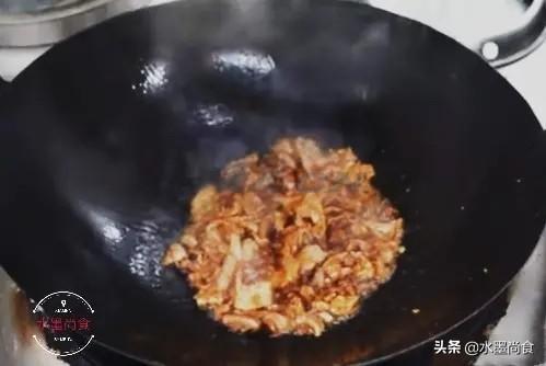 湖南小炒肉的做法最正宗的做法（正宗湖南小炒肉的做法视频）-第8张图片