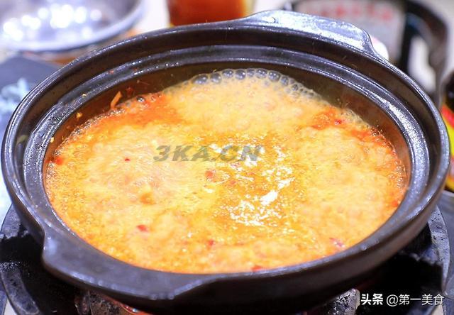 砂锅羊肉炖豆腐的家常做法窍门（东北砂锅炖豆腐的家常做法）-第2张图片